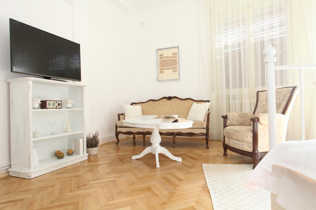 Ferienwohnung White Opera By Nux Cluj-Napoca Exterior foto
